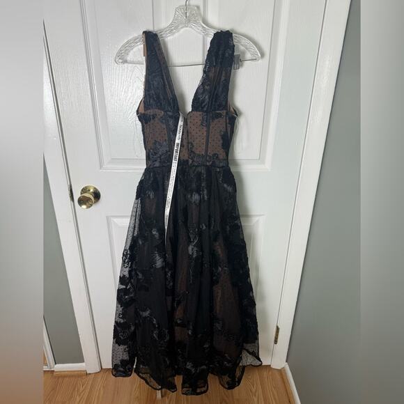 House of CB Sianna Black Embroidered Tulle Corset Midi Dress S - Picture 5 of 9
